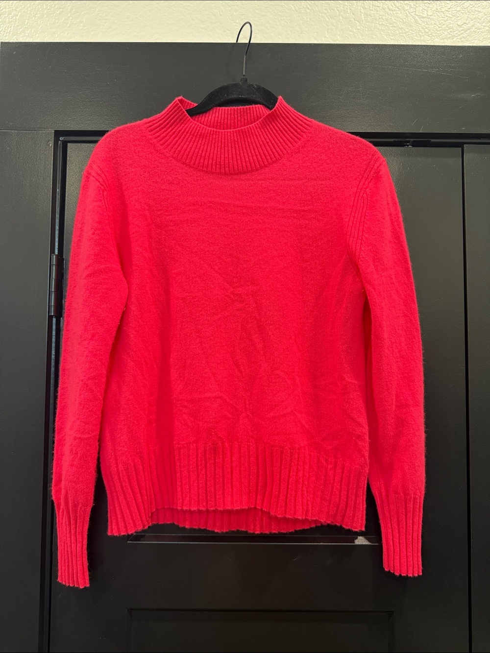 J. Crew Bright Coral Funnel Neck Sweater Size Medium 100% Cashmere